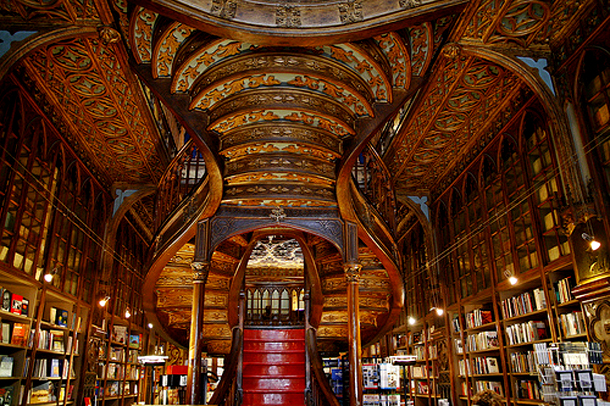 Most-beautiful-bookstore-just3ds.com-4
